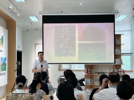 山东大学儒学高等研究院兼中华美德教育学院党委书记李平生教授