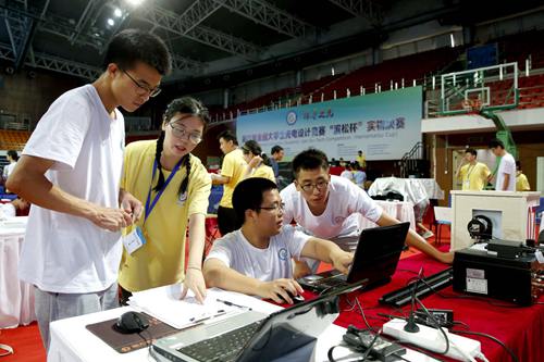 第六届全国大学生光电设计竞赛在北理工落幕 第六届全国大学生光电设计竞赛在北理工落幕