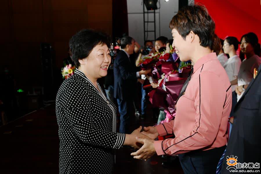 https://images.gmdaily.cn/4af3551168d44cfca92c5d2eb40635f7.jpg https://images.gmdaily.cn/4af3551168d44cfca92c5d2eb40635f7.jpg