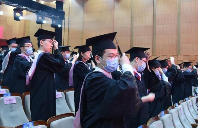 https://shareapp.cyol.com/cmsfile/cut/NEM0_20200619_C0362877819_A1220146_content.png https://shareapp.cyol.com/cmsfile/cut/NEM0_20200619_C0362877819_A1220146_content.png