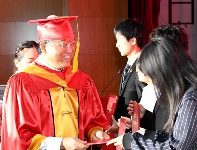 https://shareapp.cyol.com/cmsfile/cut/NEM0_20200619_C0362877819_A1220144_content.png https://shareapp.cyol.com/cmsfile/cut/NEM0_20200619_C0362877819_A1220144_content.png