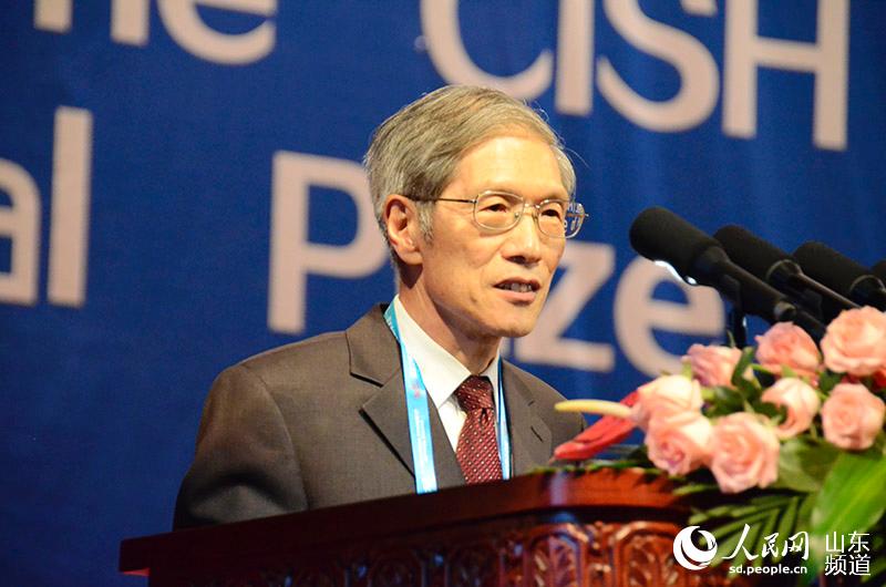 国际历史学会执行局委员陶文钊教授致辞。（摄影：陈心同）