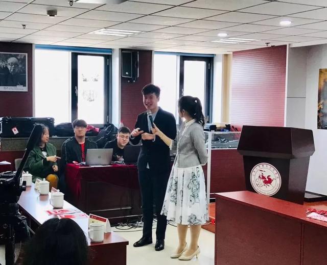 【图说】畅杨杨到山东大学录制《乡土·手艺中国》