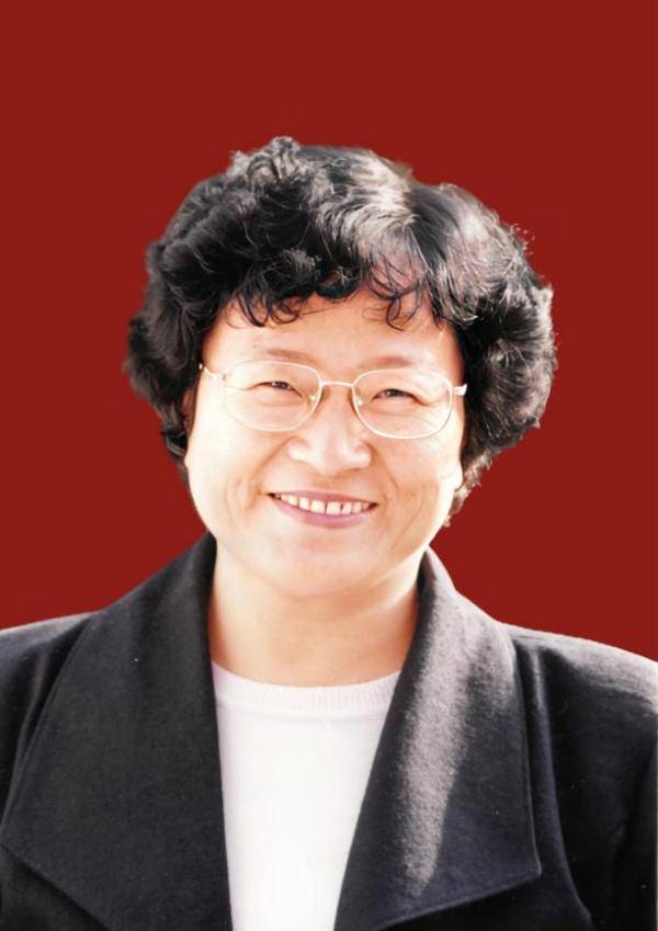 10名专家荣获山东省第十五届社会科学突出贡献奖 10名专家荣获山东省第十五届社会科学突出贡献奖