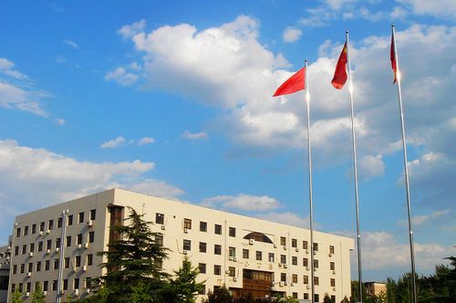 山东大学中心校区办公楼