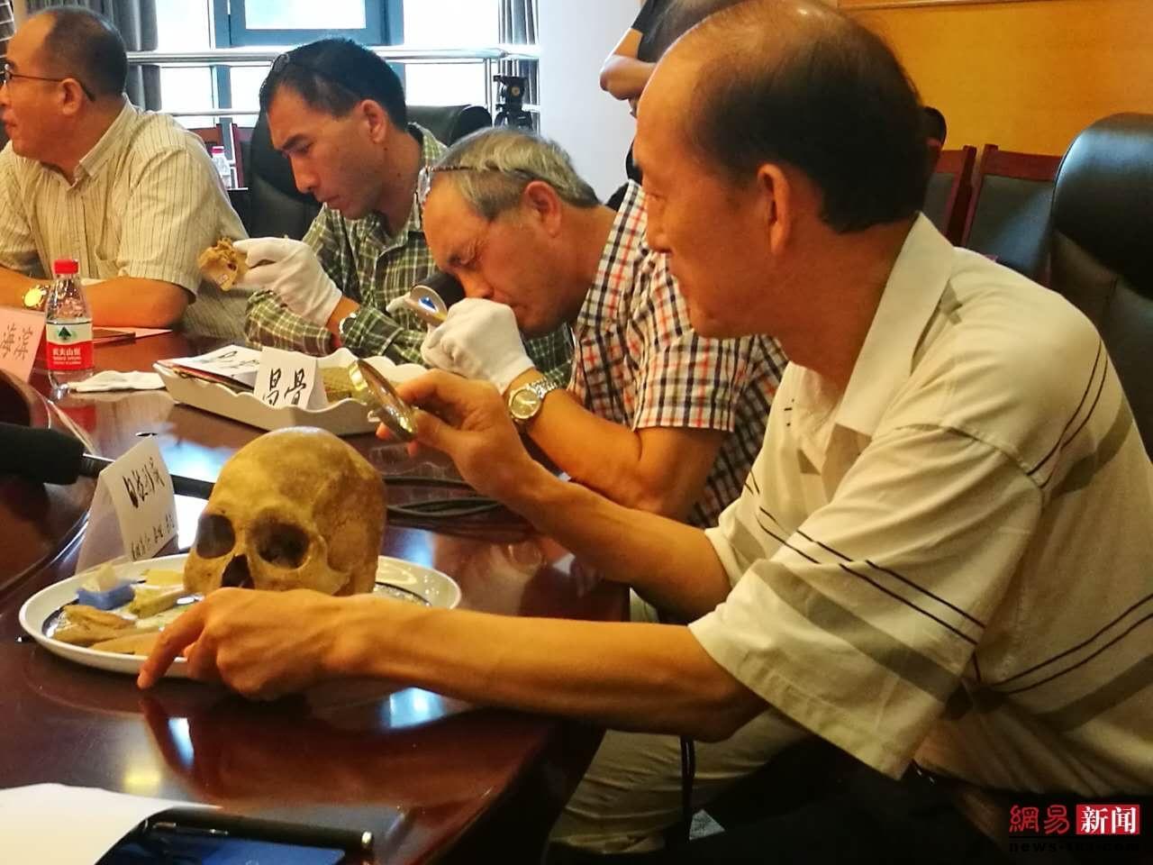 顶级专家扎堆山大“会诊”“骨刻文 ”