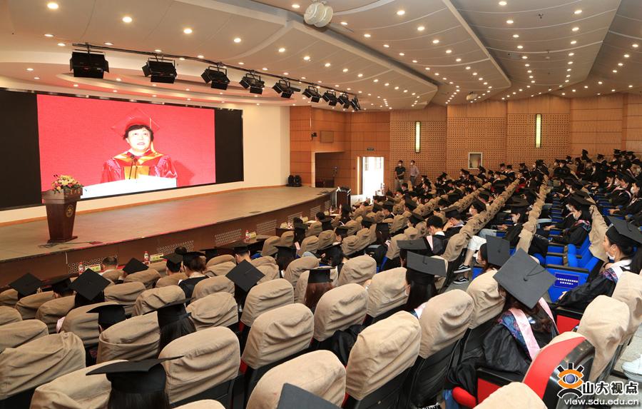 http://n.sinaimg.cn/spider2020619/673/w900h573/20200619/ad08-ivffpcs5962721.jpg