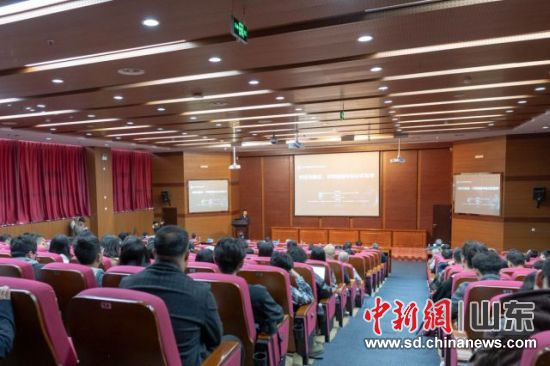 10月19日—20日，第十四届全国分析哲学学术研讨会在山东大学中心校区举行。
