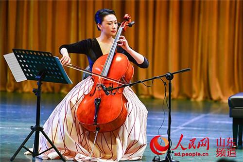 王硕大提琴独奏音乐会在山东大学音乐厅精彩上演