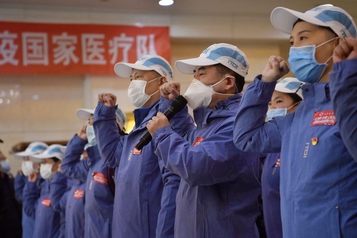 “在武汉人民受到病毒威胁的时候,我应该坚定果敢地站出来”——记山东大学第二医院援鄂医疗队队长马承恩